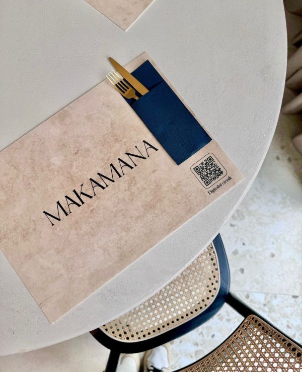 Stol od Mikrocementa, Makamana Restoran