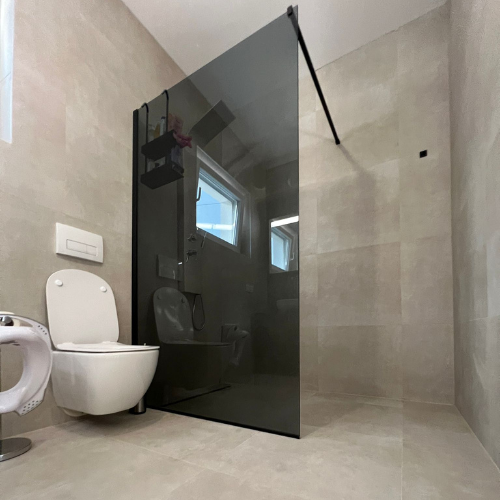 Minimalistički Stil, Walk In Tuš