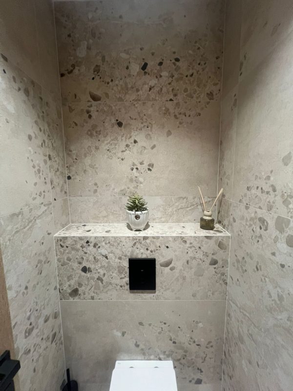 KERAMIKA, Šareni Dezen